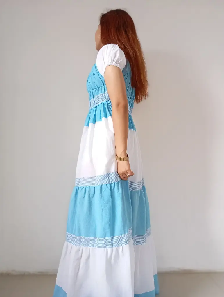 068 Cotton white light blue horizontal pattern ruffle long dress (2).webp